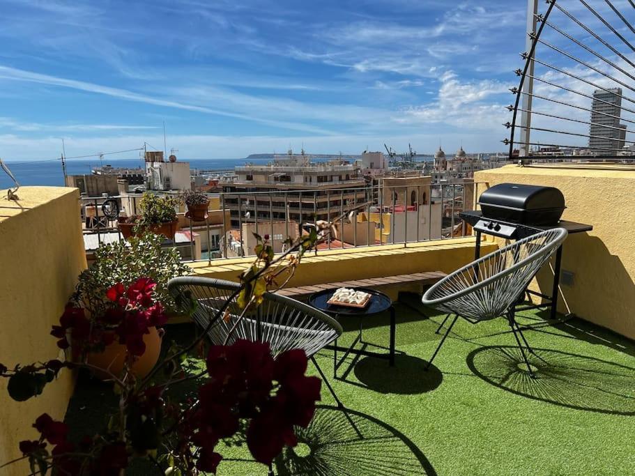 Private Sun Terrace Amazing View Apartment Alicante Bagian luar foto